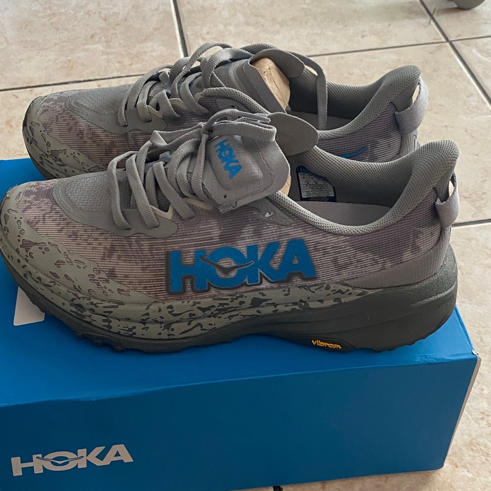 HOKA one one SpeedGoat 6 - Picture 3 of 4